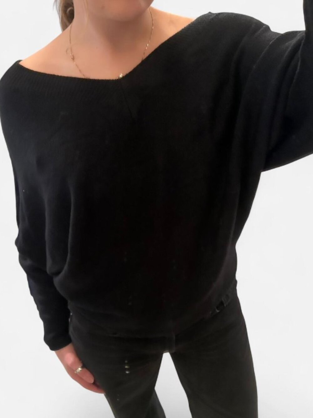 suzy D london black v neck sweater